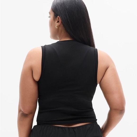 Black Ribbed Tank Top - Picture 4 of 8